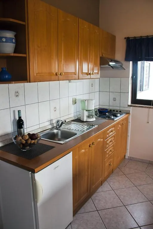 Korsa Apartment Sveti Lovrec Pazenaticki
